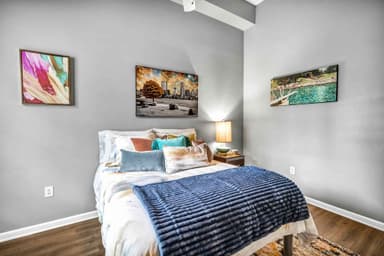 Place Preview main user avatar