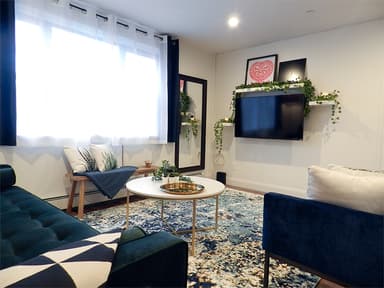 Place Preview main user avatar