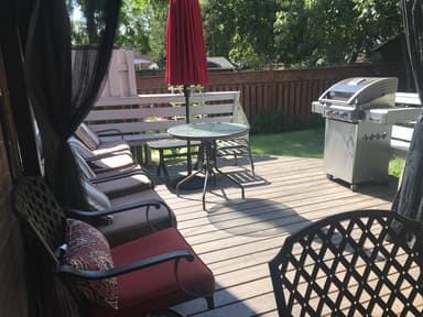 Place Preview main user avatar