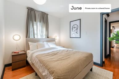 Place Preview main user avatar