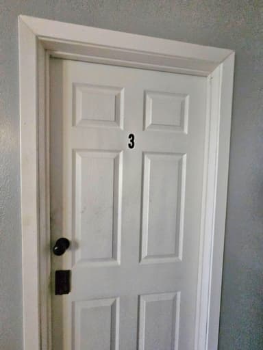 Place Preview main user avatar