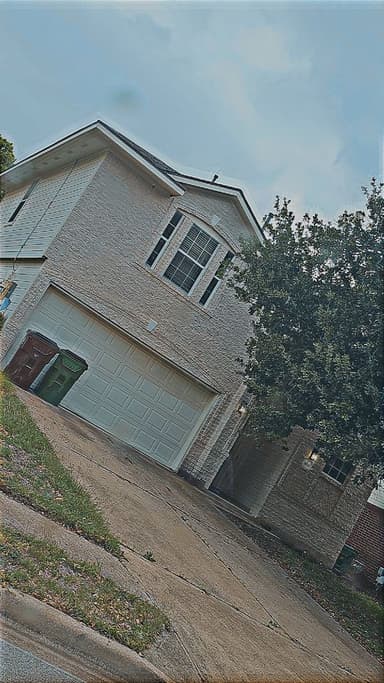 Place Preview main user avatar