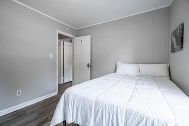 Place Preview main user avatar