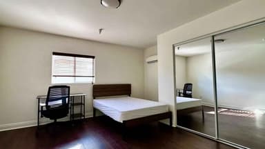 Place Preview main user avatar