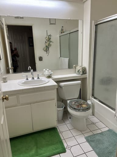 Place Preview main user avatar