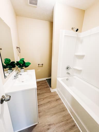 Place Preview main user avatar