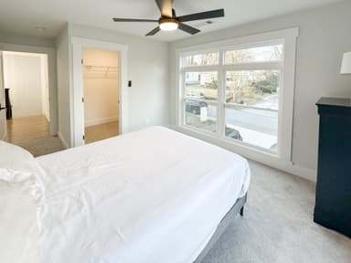 Place Preview main user avatar