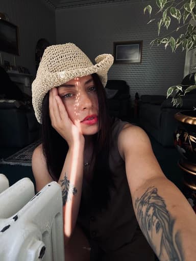 Profile Picture main user avatar