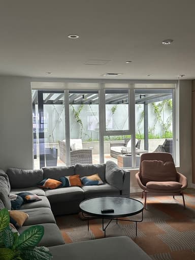 Place Preview main user avatar