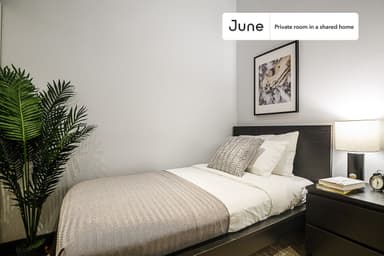 Place Preview main user avatar