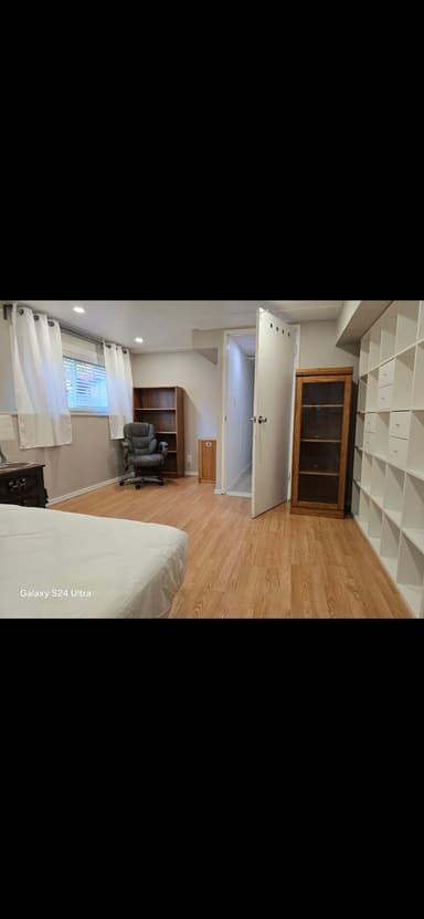 Place Preview main user avatar