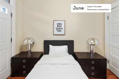 Place Preview main user avatar