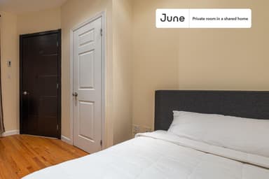 Place Preview main user avatar