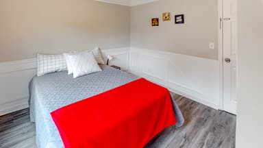 Place Preview main user avatar