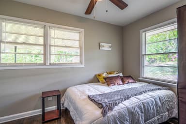 Place Preview main user avatar