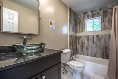 Place Preview main user avatar