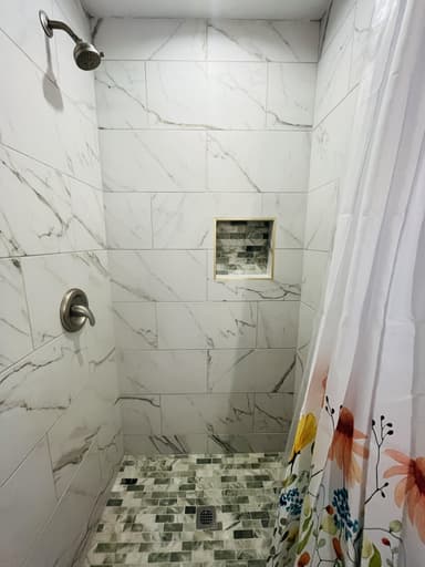 Place Preview main user avatar