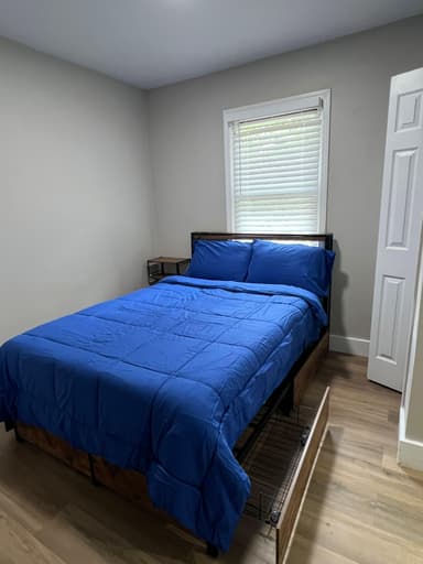 Place Preview main user avatar