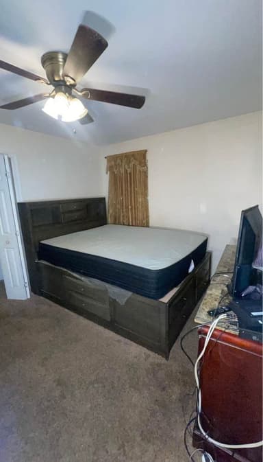 Place Preview main user avatar