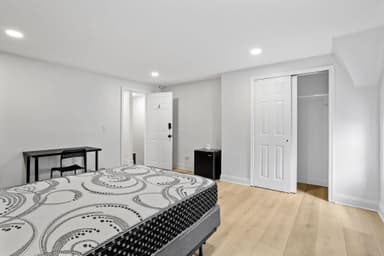 Place Preview main user avatar