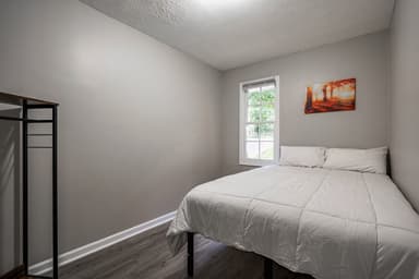 Place Preview main user avatar