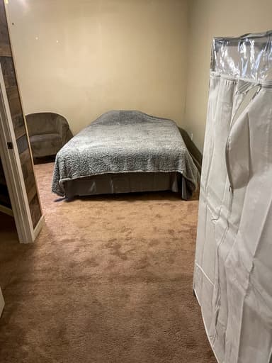 Place Preview main user avatar