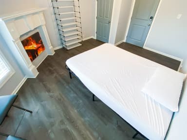 Place Preview main user avatar