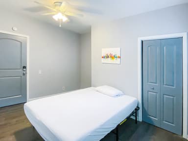 Place Preview main user avatar