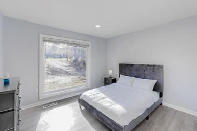 Place Preview main user avatar