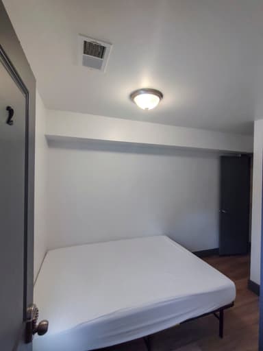 Place Preview main user avatar