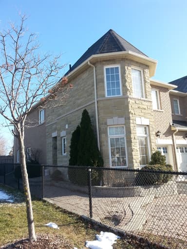 Place Preview main user avatar