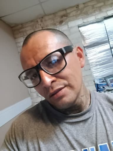 Profile Picture main user avatar