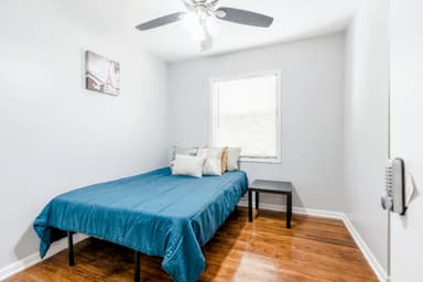 Place Preview main user avatar