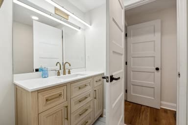 Place Preview main user avatar