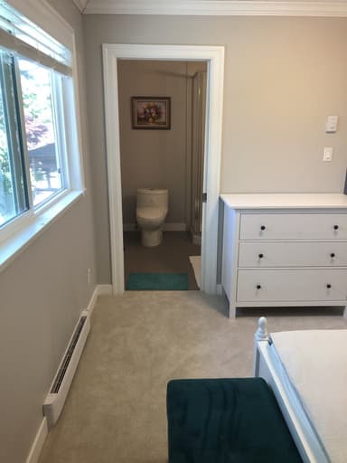 Place Preview main user avatar