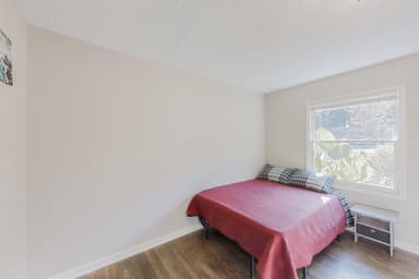 Place Preview main user avatar