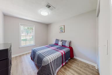 Place Preview main user avatar