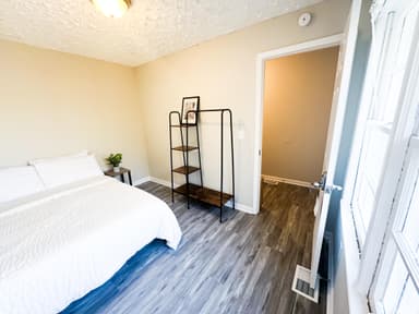 Place Preview main user avatar