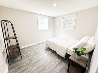 Place Preview main user avatar