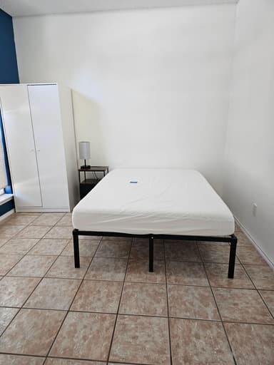 Place Preview main user avatar