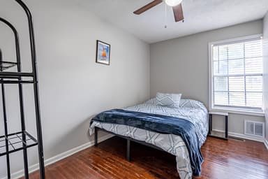 Place Preview main user avatar