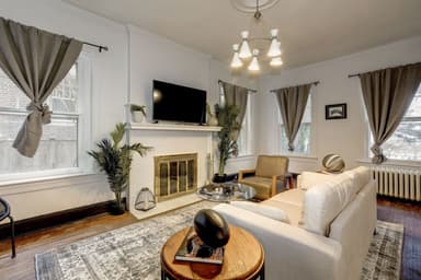 Place Preview main user avatar