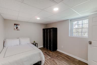 Place Preview main user avatar