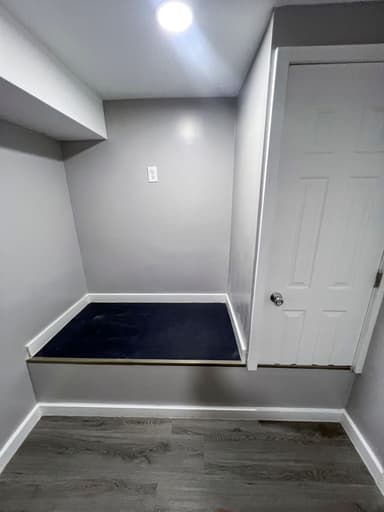 Place Preview main user avatar