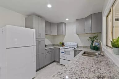 Place Preview main user avatar