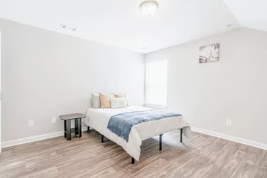 Place Preview main user avatar