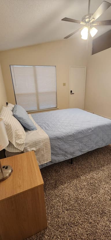 Place Preview main user avatar