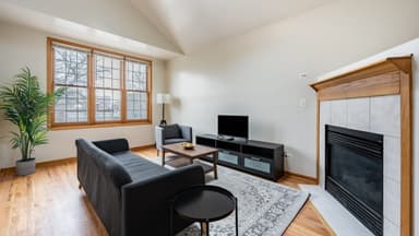 Place Preview main user avatar