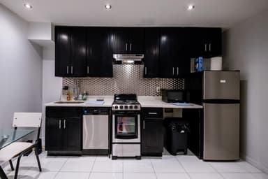 Place Preview main user avatar