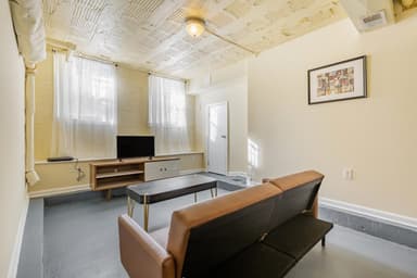 Place Preview main user avatar